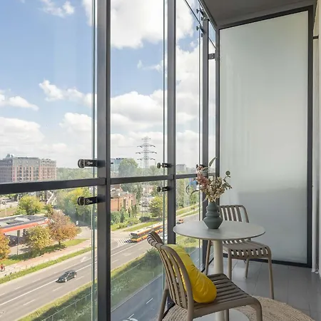 Stylish With A Balcony Warszawa